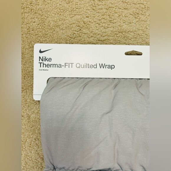 NWT Nike Therma-Fit Quilted Running Wrap in Gray Haze - Picture 3 of 10